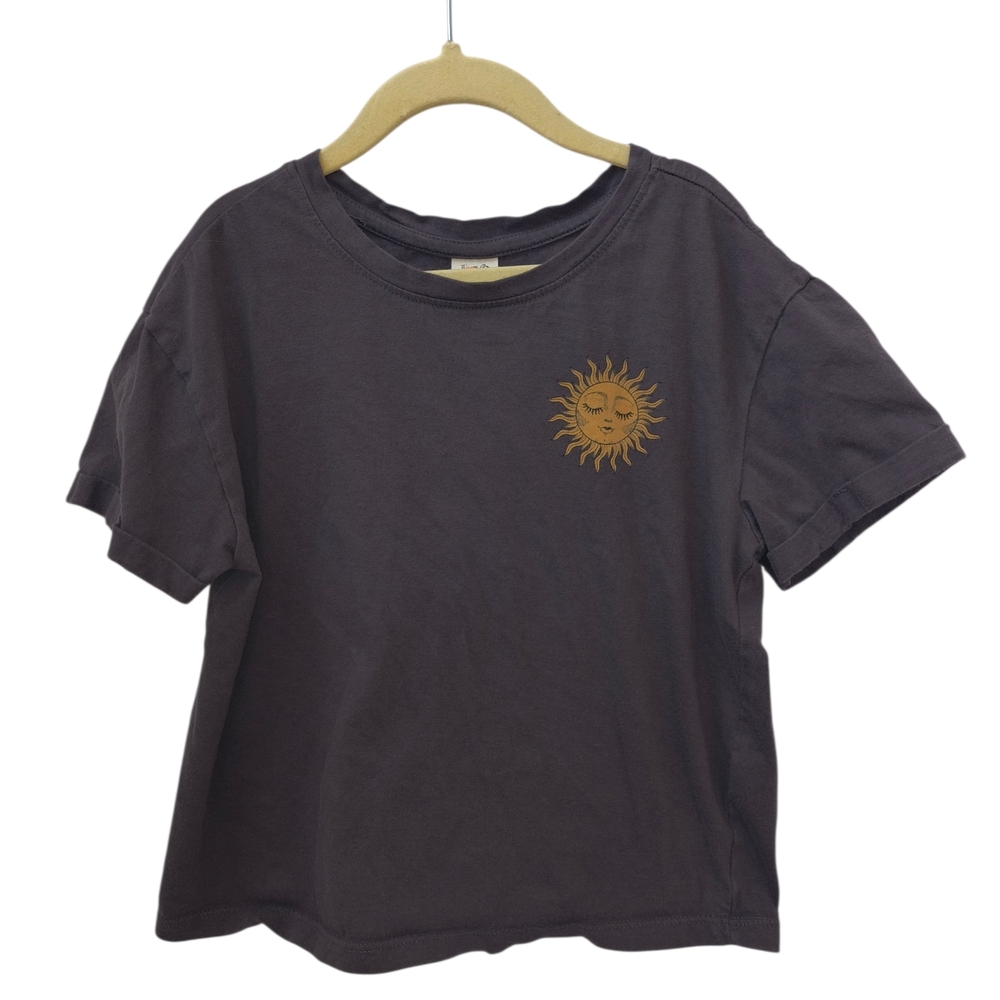 Love Peace Lipgloss Sun Graphic Cropped Tee Charcoal Medium 10/12